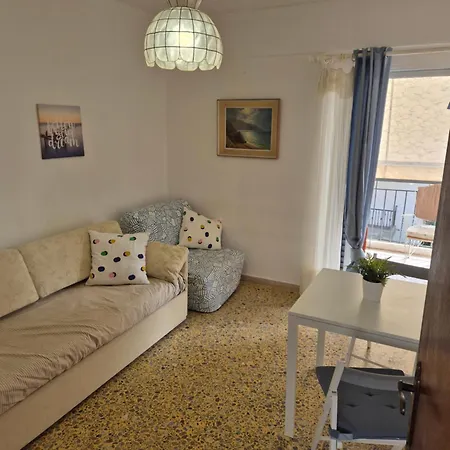 Lucas 6 One Bedroom *